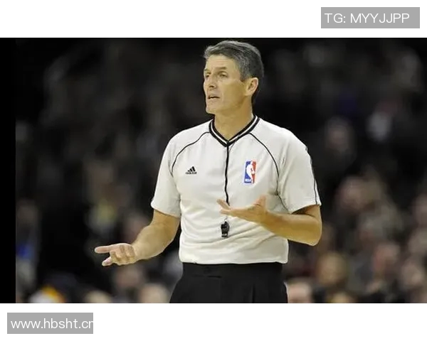 NBA赛场爆发小插曲裁判如何冷静公正处理赛场突发状况